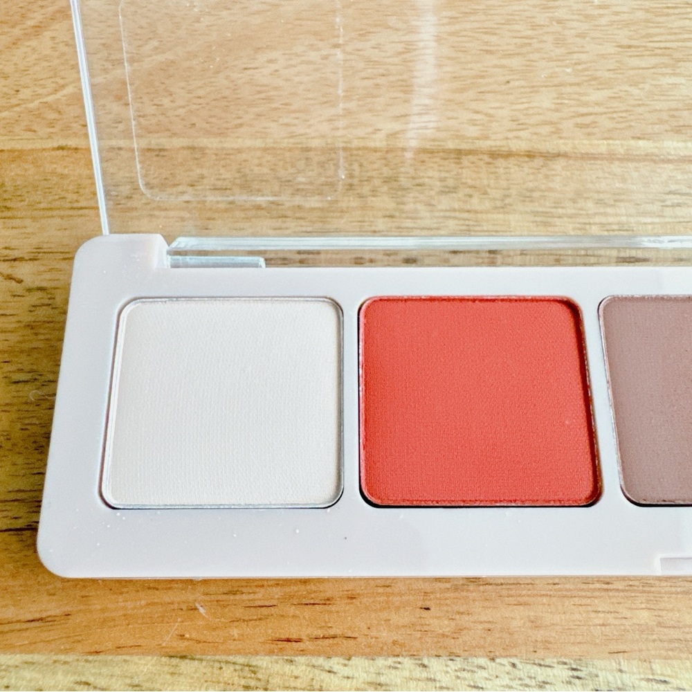 Natasha Denona Makeup Peak Eyeshadow Palette NEW in BOX - Picture 3 of 8